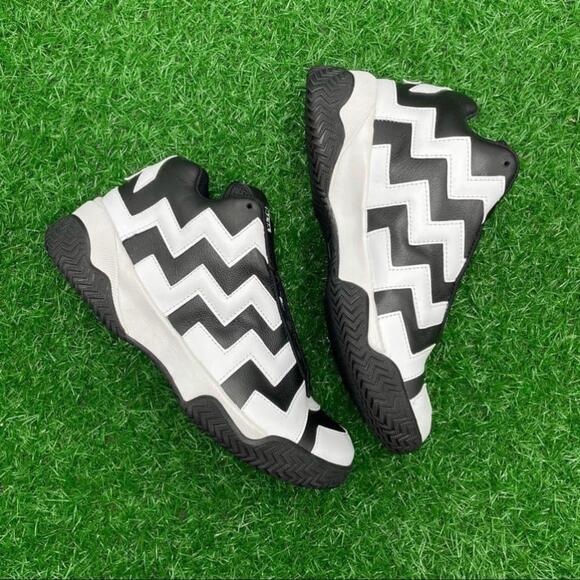 Converse Vltg Mid Black / White - Picture 2 of 6